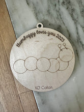 Load image into Gallery viewer, Valentine’s Day handprint footprint crafts, DIY Valentine’s Day Gift