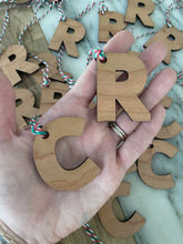 Load image into Gallery viewer, Set of Letter Initial Wood Tags, Personalized Holiday Gift Tags, Christmas 2023