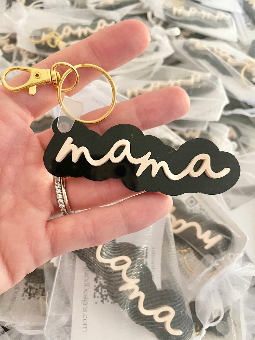 Mama Keychain, 3D mama keychain